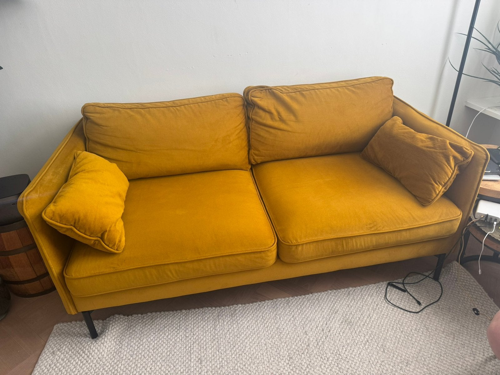 Okergele bank, 2 zits!, Huis en Inrichting, Banken | Bankstellen, Ophalen, Zo goed als nieuw, 100 tot 125 cm, 150 tot 200 cm