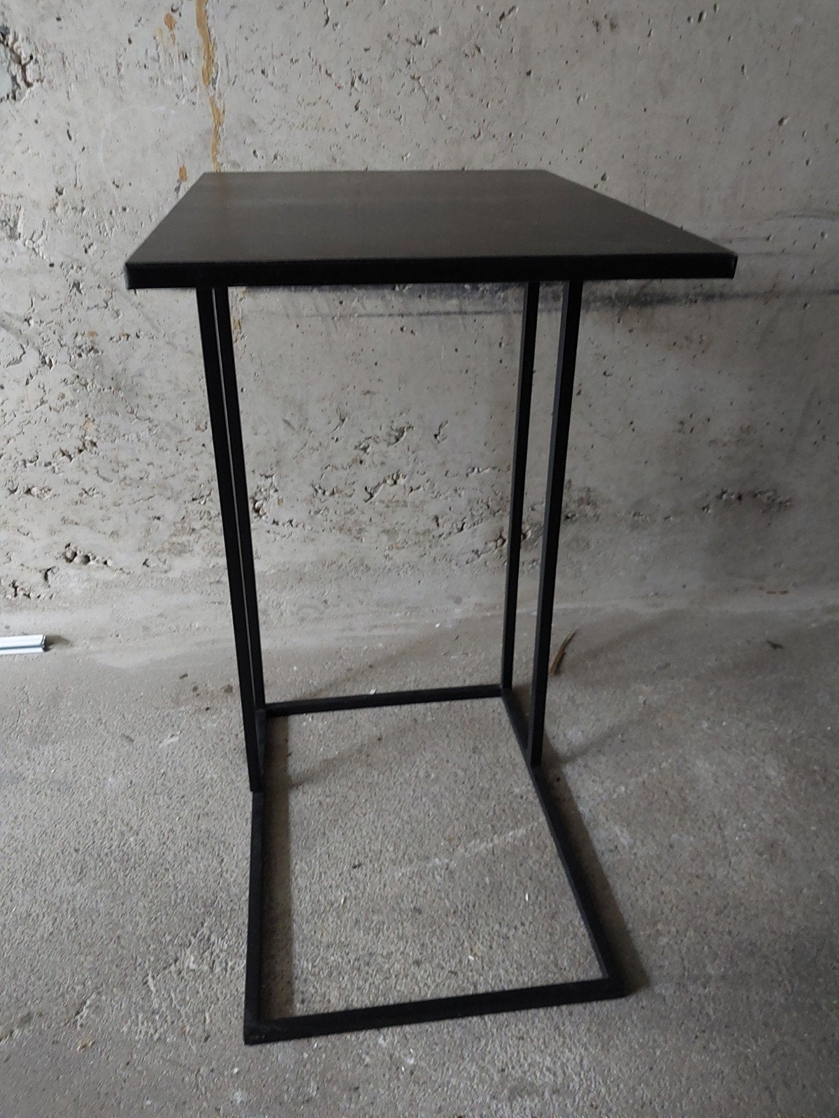 Stijlvolle Zwarte Laptop Tafel - Compact & Praktisch, Computers en Software, Ophalen, Zo goed als nieuw