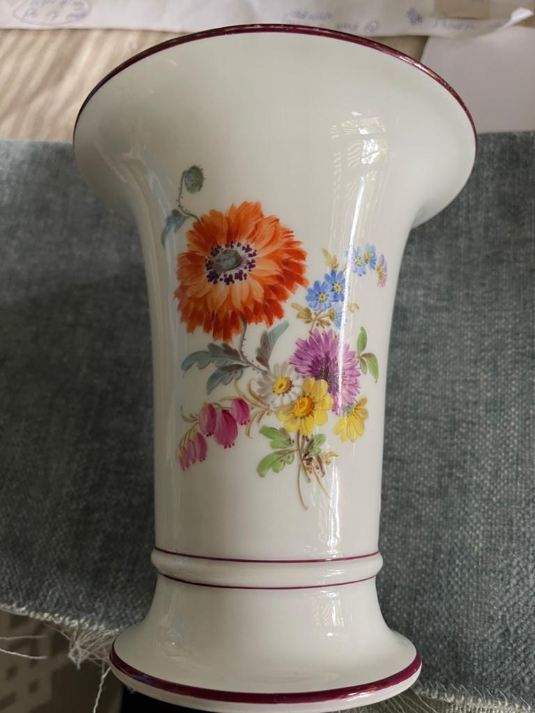 Meissen trechter vaas Duits met bloemenmotief, Ophalen