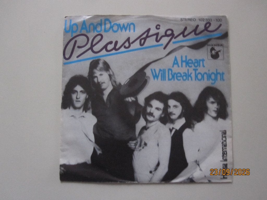 PLASTIQUE - up and down - vinyl 7", Gebruikt, 7 inch, Ophalen of Verzenden, Rock en Metal