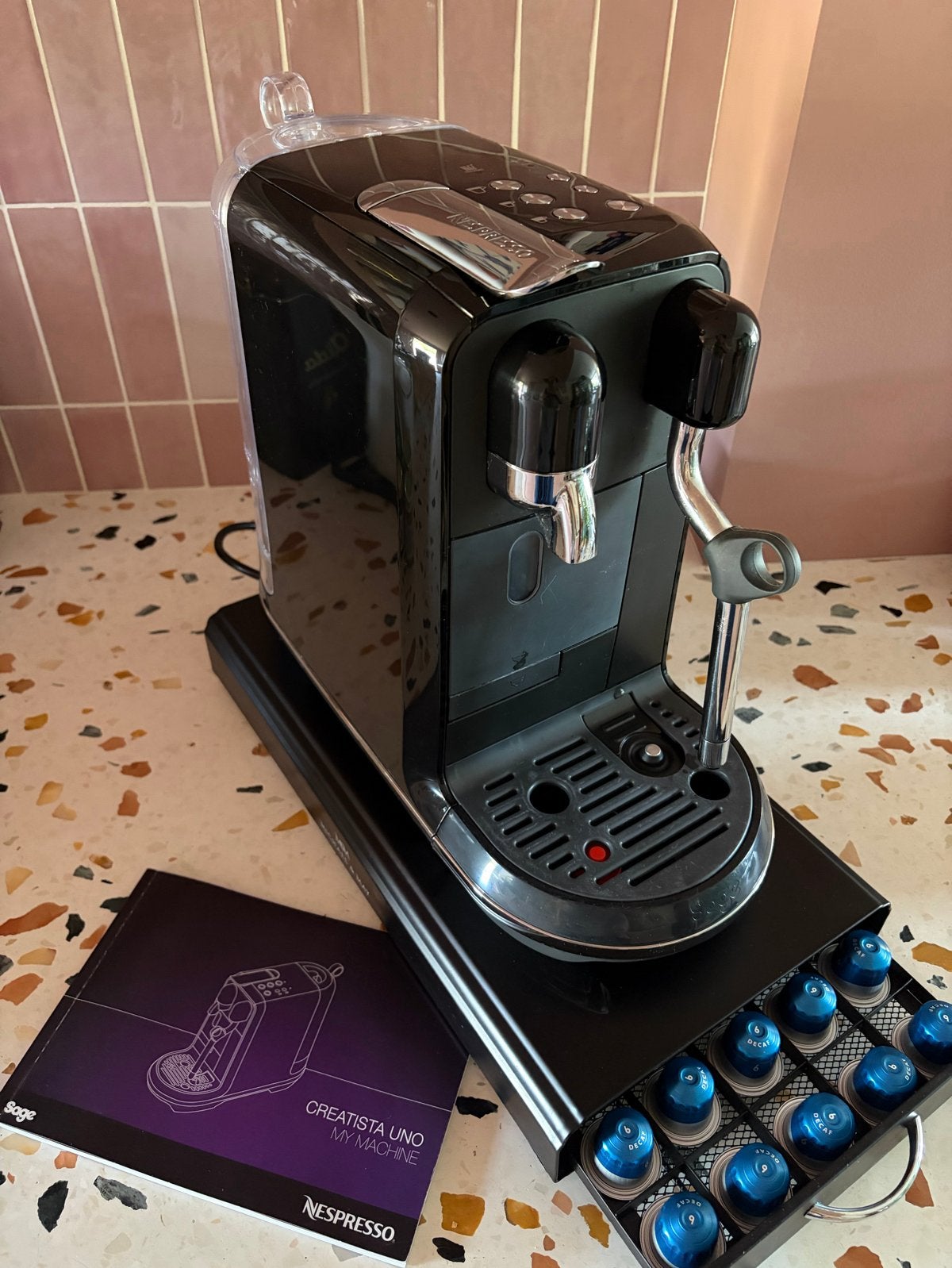 Nespresso Creatista Uno met handige cup-opbergschuif, Witgoed en Apparatuur, Koffiezetapparaten, Ophalen, Gebruikt, Koffiemachine