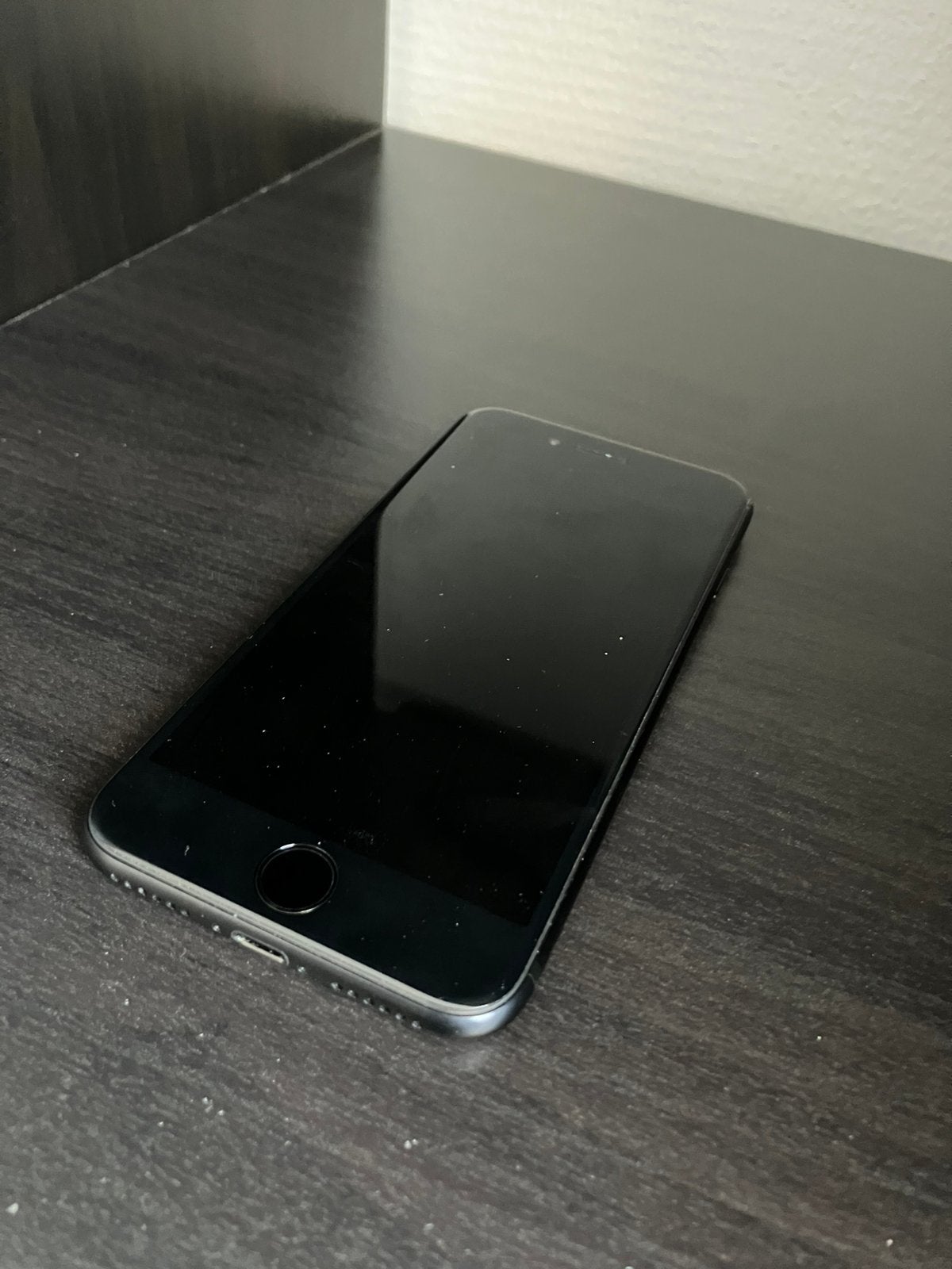 iPhone SE 2020, Telecommunicatie, Mobiele telefoons | Apple iPhone, Ophalen, 128 GB, Zwart, Zo goed als nieuw