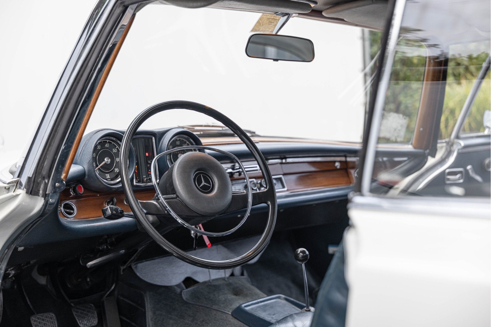 Mercedes-Benz 200-serie 280 SE Coupe (bj 1969), foto 5