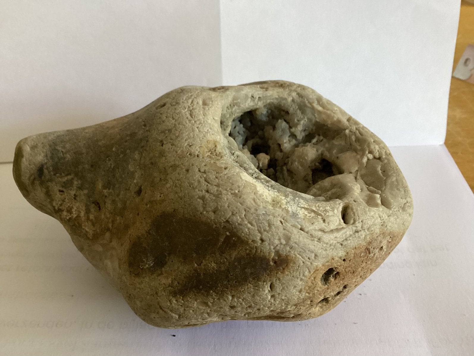 Grote Agaten Geode ( in Hilversum ), Ophalen of Verzenden