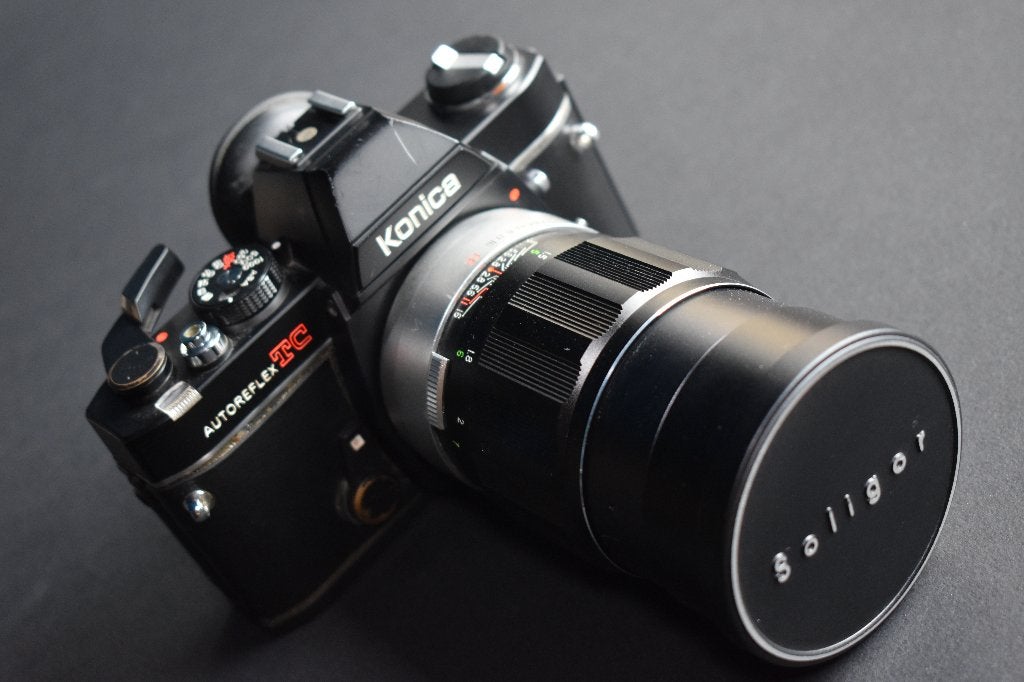 Konica Autoreflex TC 35mm Film SLR Camera w/ SOLIGOR Vintage, Audio, Tv en Foto, Fotocamera's Analoog, Ophalen of Verzenden, Gebruikt