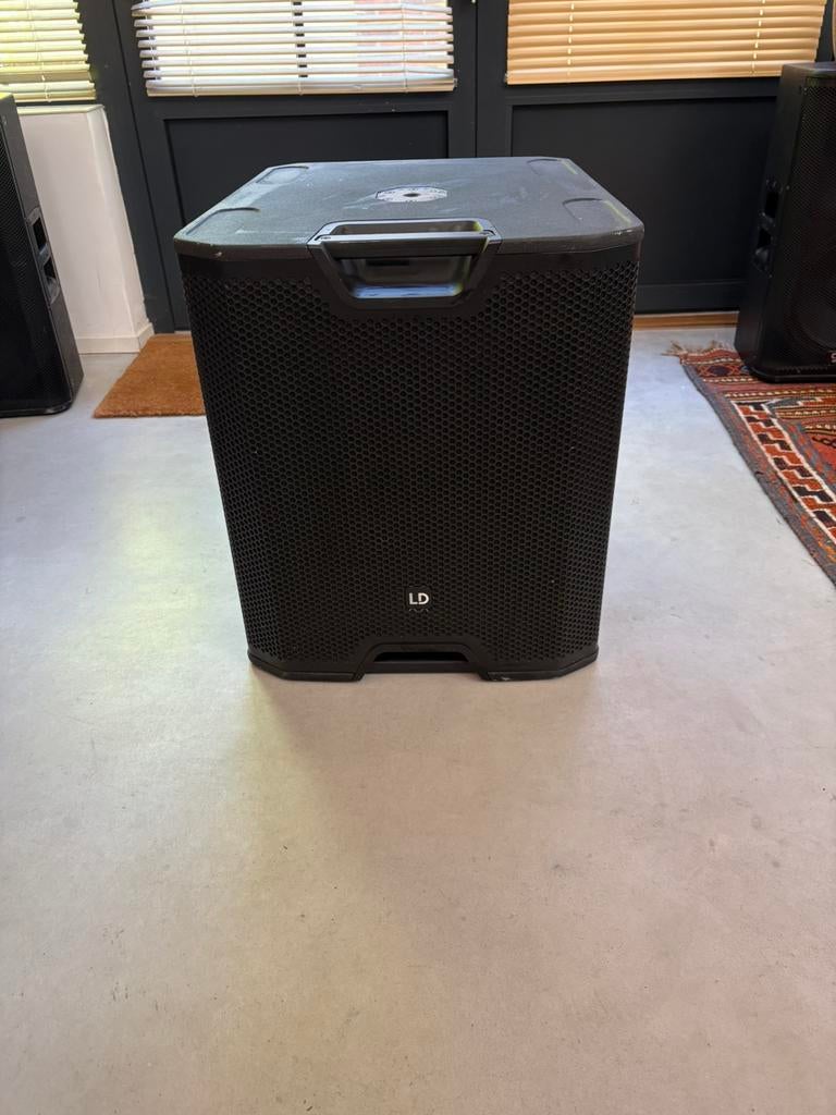 LD Systems icoa sub 15a, Subwoofer, Zo goed als nieuw, 120 watt of meer, Ophalen