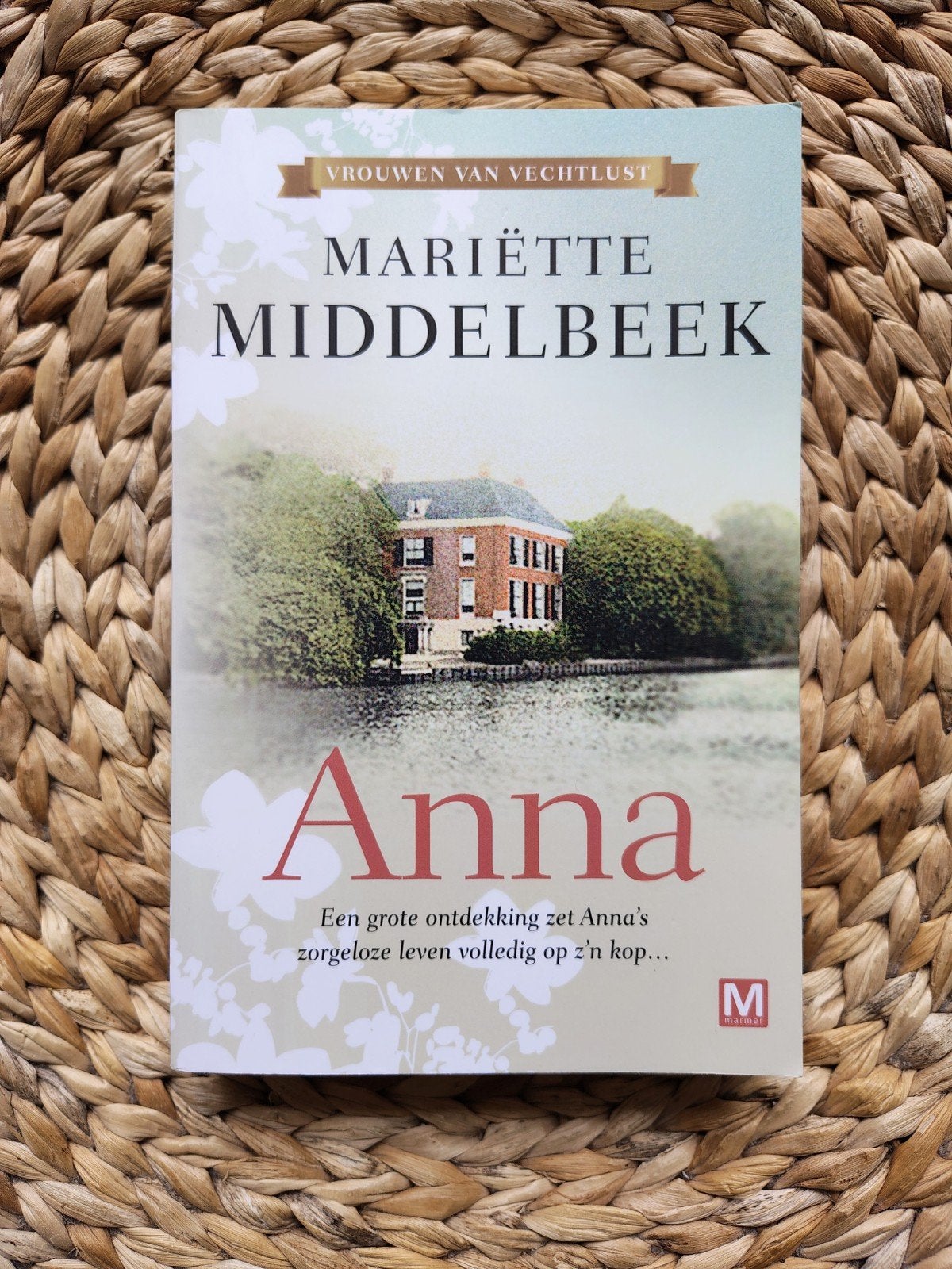 Mariëtte Middelbeek - Anna, Ophalen of Verzenden, Zo goed als nieuw