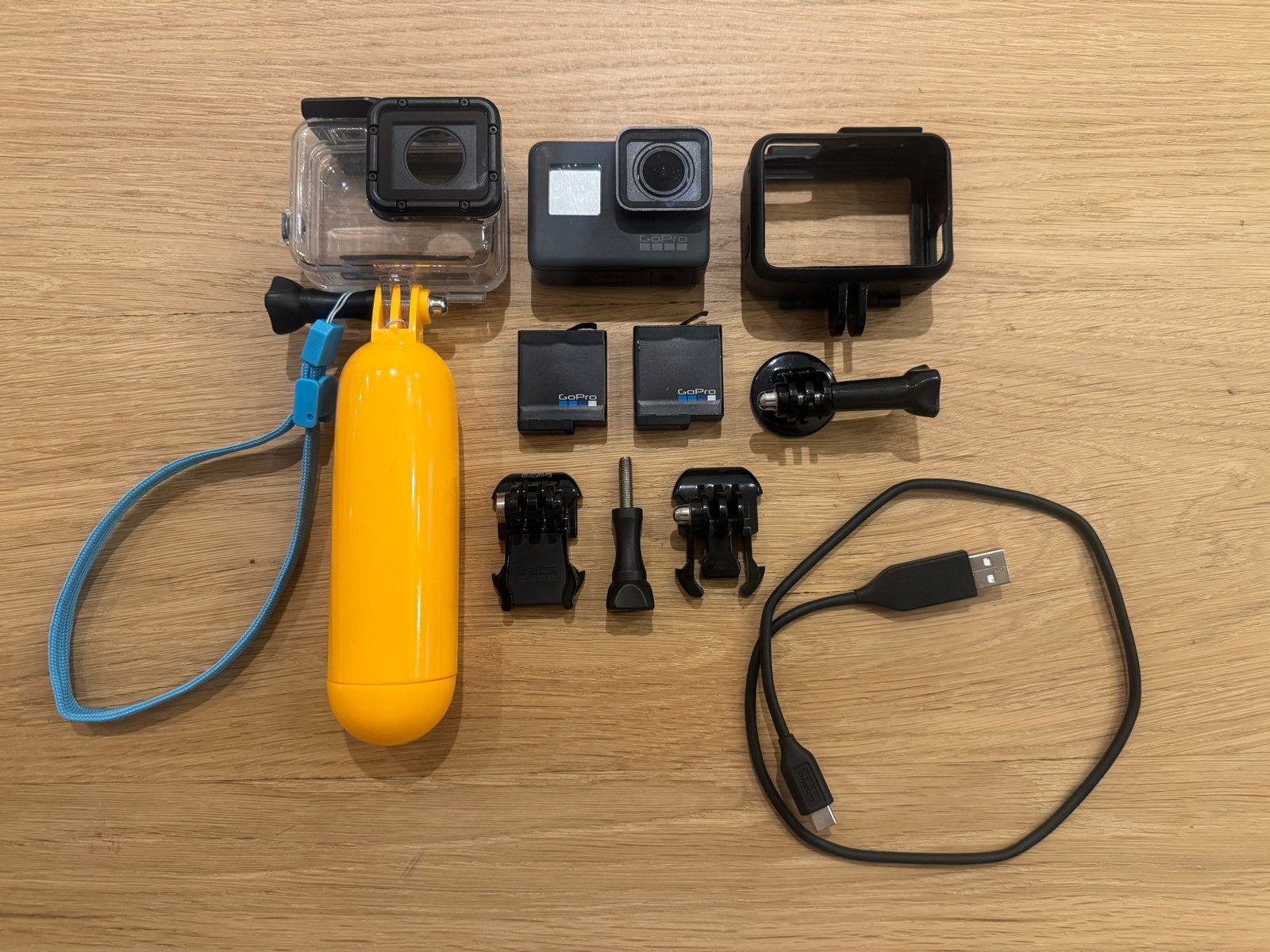 GoPro Hero 5 Black met aantal accessoires, Audio, Tv en Foto, Actiecamera's, Ophalen of Verzenden, Gebruikt, GoPro