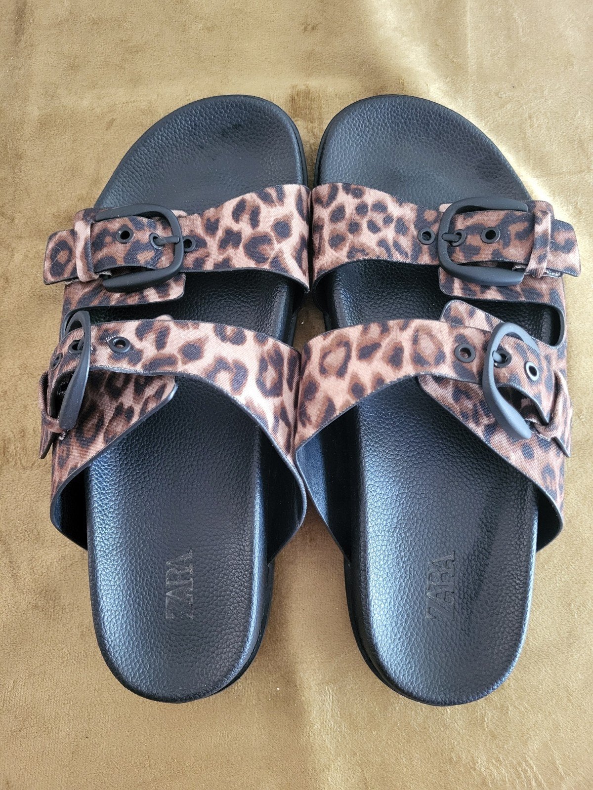 ZARA slippers z.g.a.n mt.40 tijgerprint met chunky zool, Slippers, Bruin, Zara, Ophalen of Verzenden