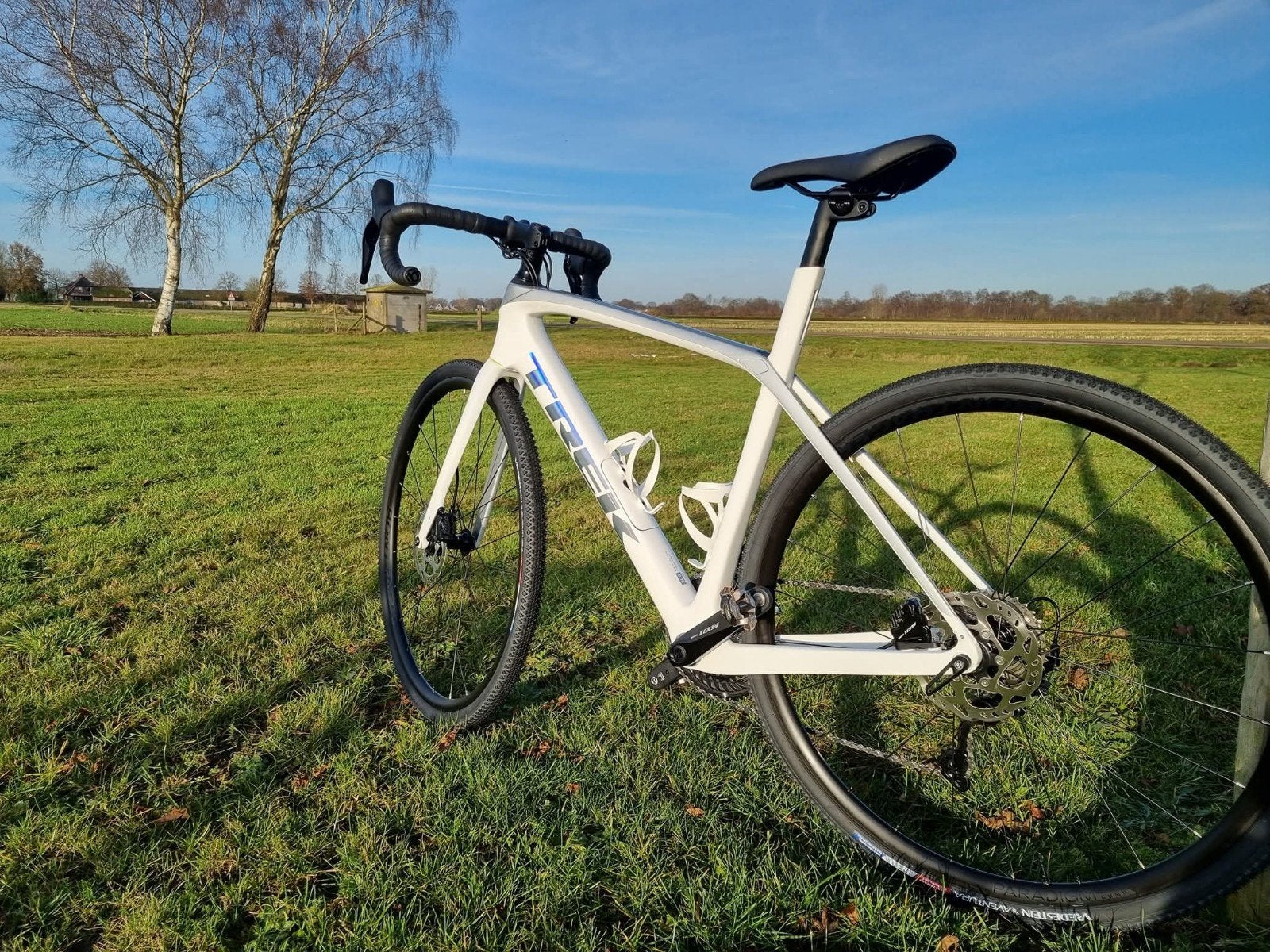 Trek Domane SL5 (2022), Fietsen en Brommers, Fietsen | Racefietsen, Zo goed als nieuw, Overige merken, Meer dan 20 versnellingen