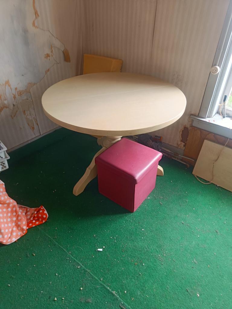 Ronde crème eettafel, Huis en Inrichting, Tafels | Eettafels, Ophalen, Gebruikt, Rond, Overige houtsoorten