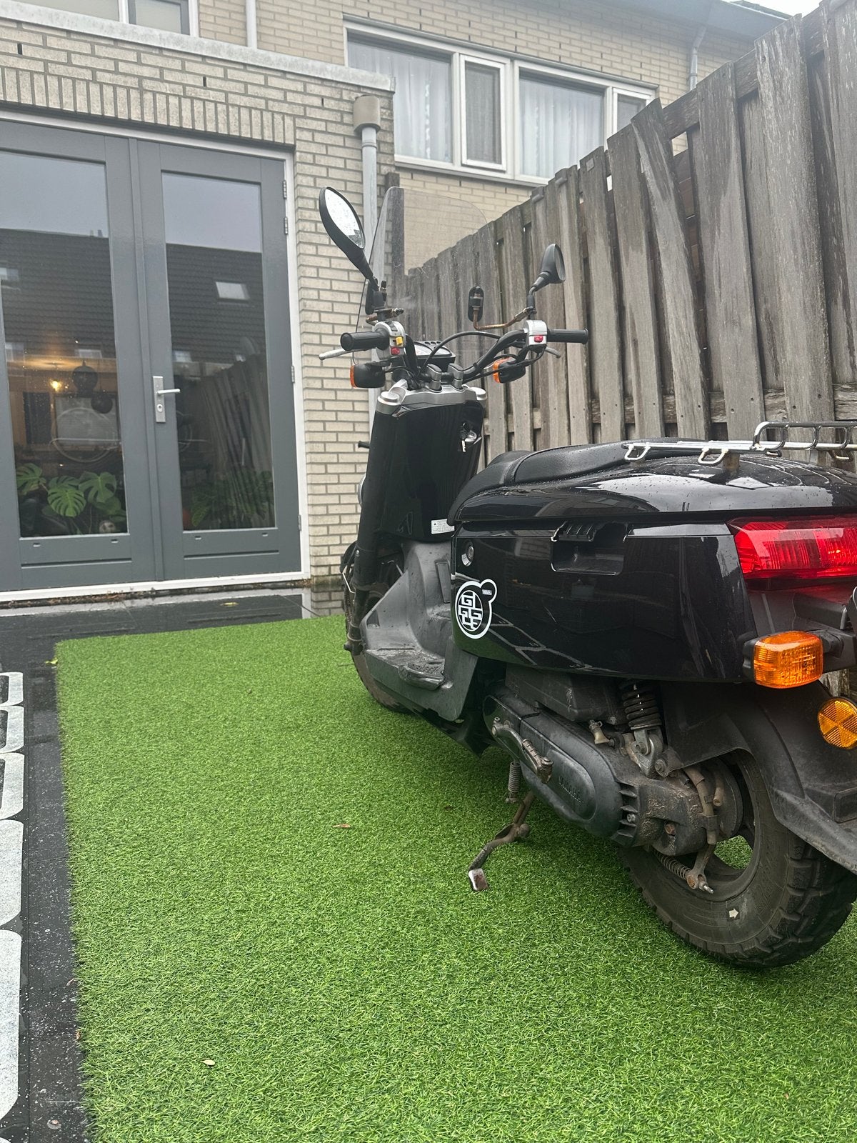 Foto 4 van Yamaha XF50 Scooter - Buddy handgreep beschadigd