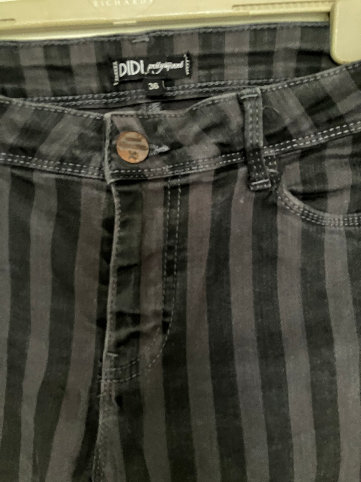 Leuke gestreepte jeans - Zwart/Grijs - Didi - Maat 36, Kleding | Dames, Ophalen of Verzenden, Gedragen, Zwart, W28 - W29 (confectie 36)