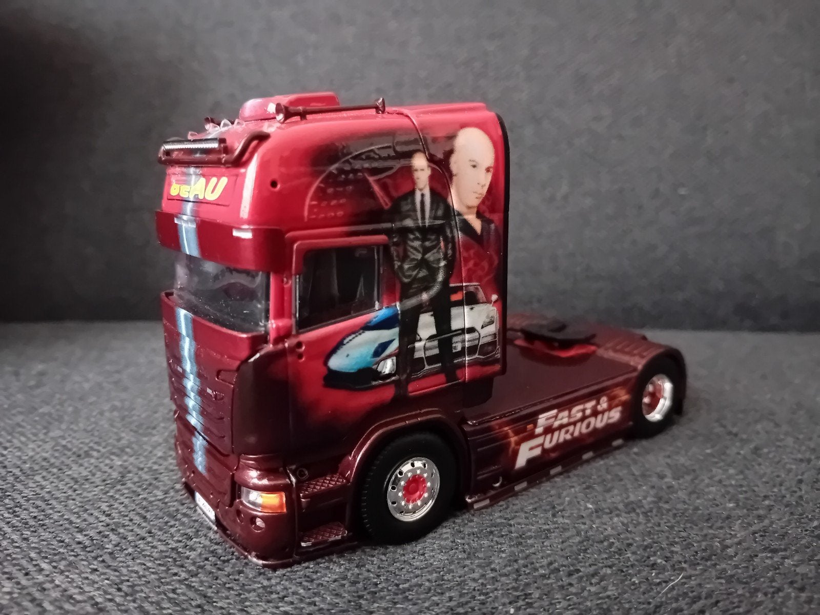 1/50 Beau Fast and Furious, Hobby en Vrije tijd, Modelauto's | 1:50, Ophalen of Verzenden, Gebruikt, Bus of Vrachtwagen, Tekno