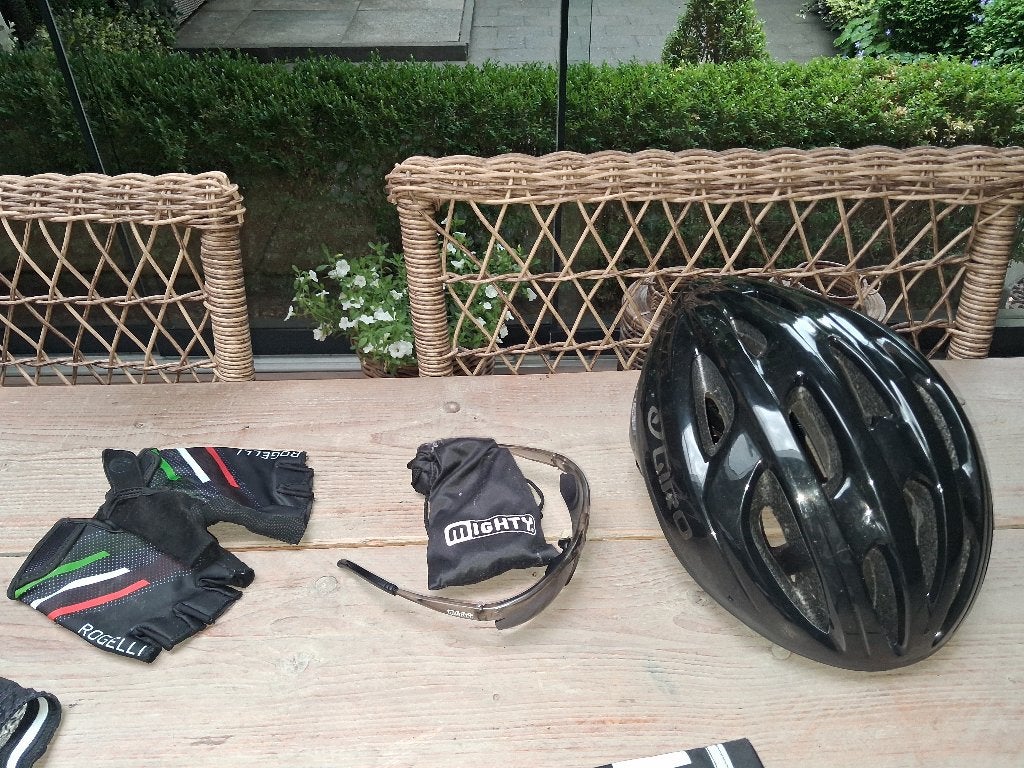 Fietskleding plus toebehoren, Heren, Ophalen of Verzenden, Zo goed als nieuw, L