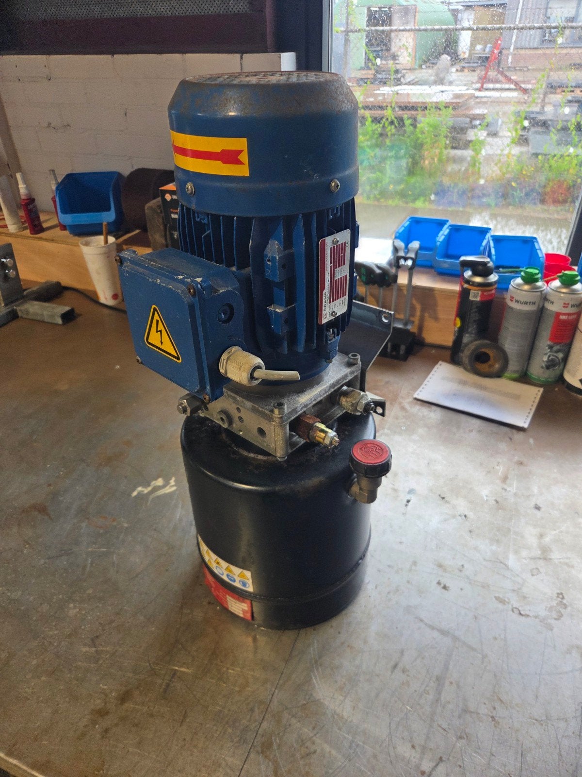 Hydrauliekpomp 210 bar - Kramp/Uniparts Kavee, Doe-het-zelf en Verbouw, Gereedschap | Machine-onderdelen en Toebehoren, Ophalen