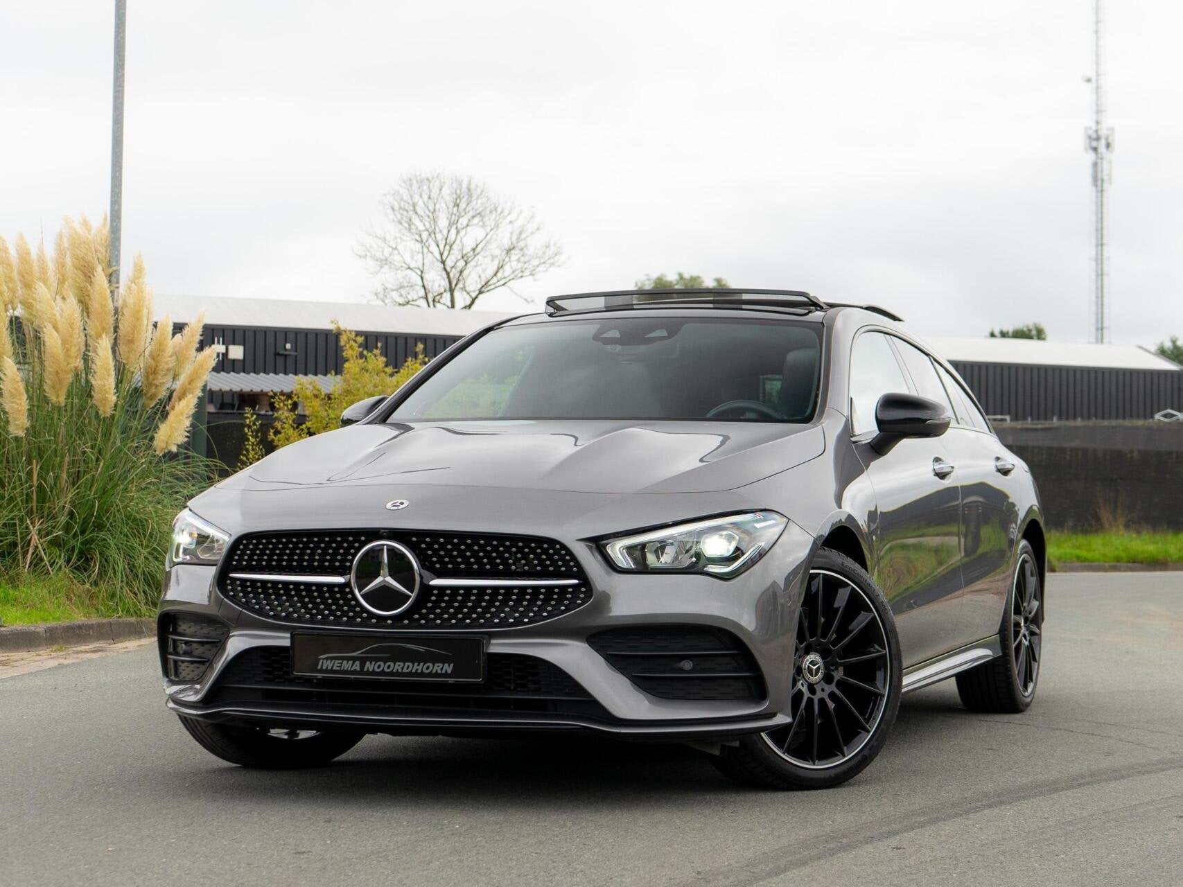 Mercedes CLA-klasse Shooting Brake 250 e AMG Panoramadak|Bur, Auto's, CLA, Gebruikt, 4 cilinders, Automatische klimaatregeling