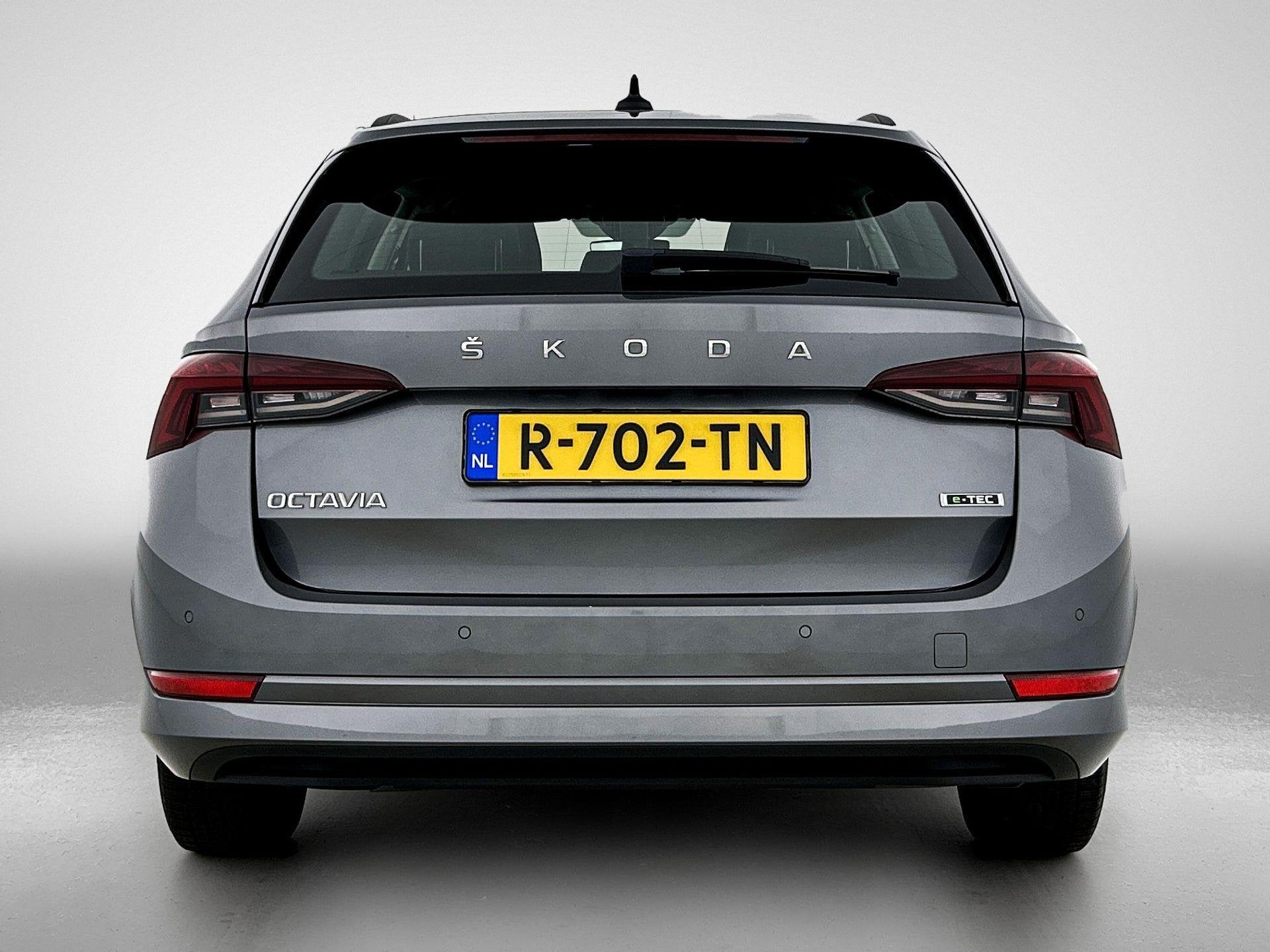 Skoda Octavia Combi 1.0 e-TSI Business Edition | AUTOMAAT |, Auto's, Skoda, Stof, Gebruikt, Origineel Nederlands, 19 km/l