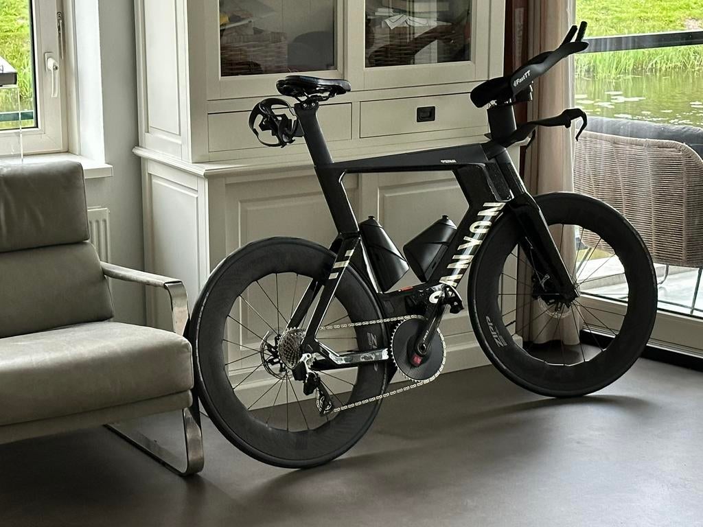 Canyon Speedmax CFR AXS - Nieuwstaat XL, Fietsen en Brommers, Fietsen | Racefietsen, Carbon, Zo goed als nieuw, Meer dan 20 versnellingen
