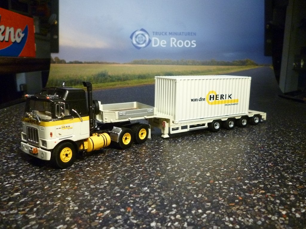 Tekno MACK F 700 Van den Herik, Hobby en Vrije tijd, Modelauto's | 1:50, Ophalen of Verzenden, Nieuw, Bus of Vrachtwagen, Tekno