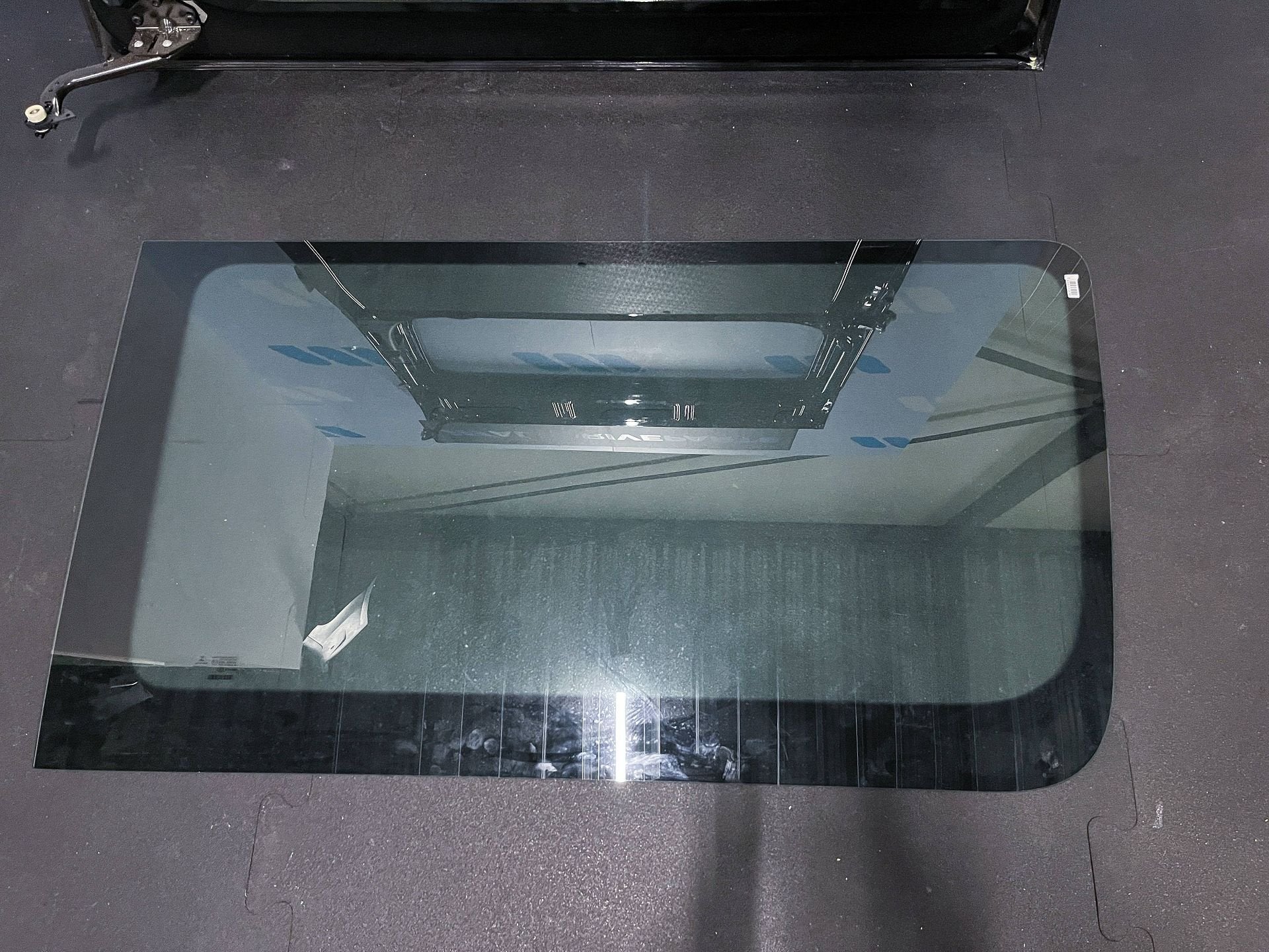 Mercedes Sprinter W907 Schuifdeur rechts zwart A9107308100, Gebruikt, -, Deur, -