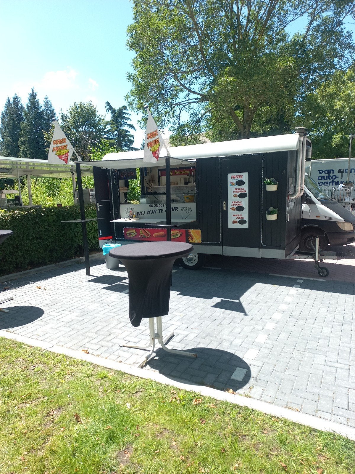 Frietkraam / Foodtruck te koop- Compleet uitgerust, Ophalen