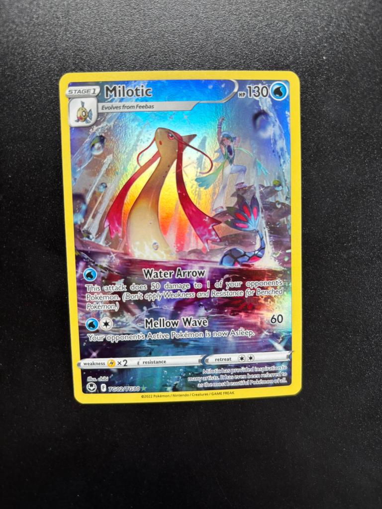 Milotic (SIT TG02), Hobby en Vrije tijd, Verzamelkaartspellen | Pokémon, Ophalen of Verzenden