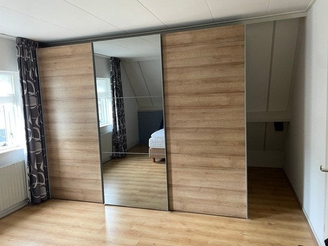 Kledingkast, 3 m breed, 2.35 hoog, 65 cm diep., Ophalen, Met deur(en), Zo goed als nieuw, 200 cm of meer