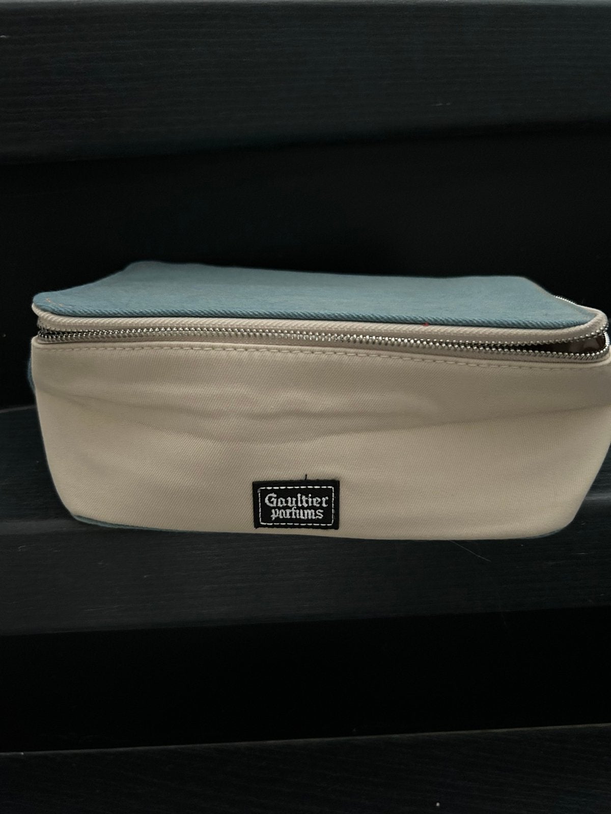 Jean paul gaultier toilettas, Ophalen of Verzenden, Zo goed als nieuw, Blauw, Dame