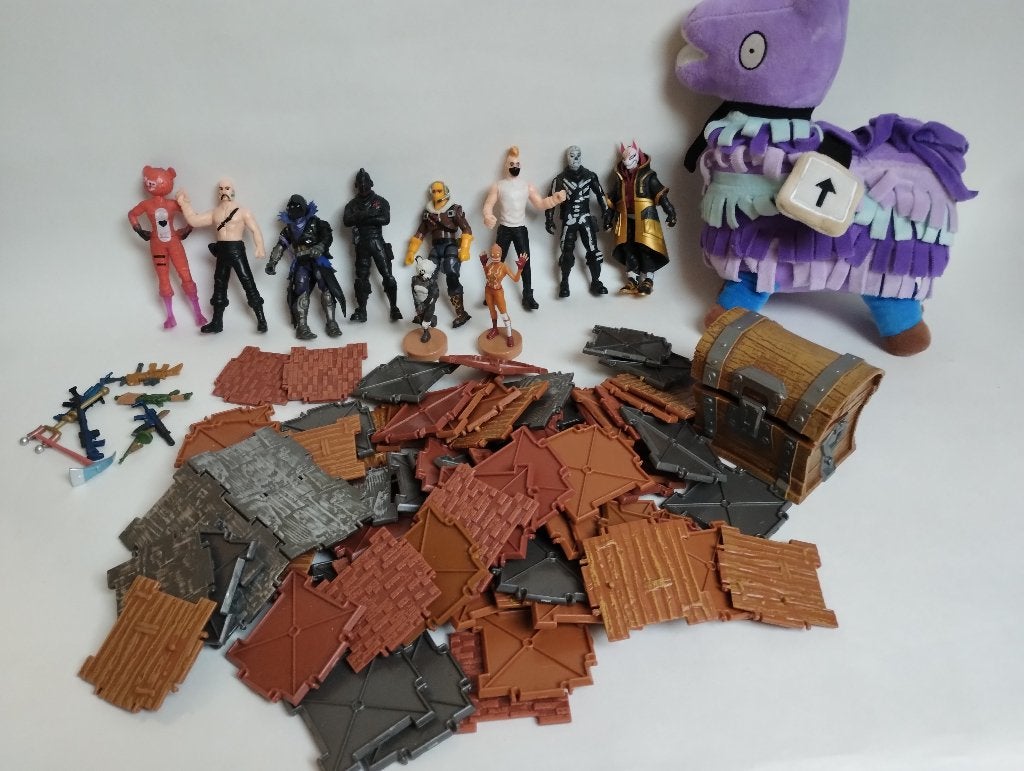 fortnite figuren, bouwset loot chest en knuffel, Ophalen, Zo goed als nieuw