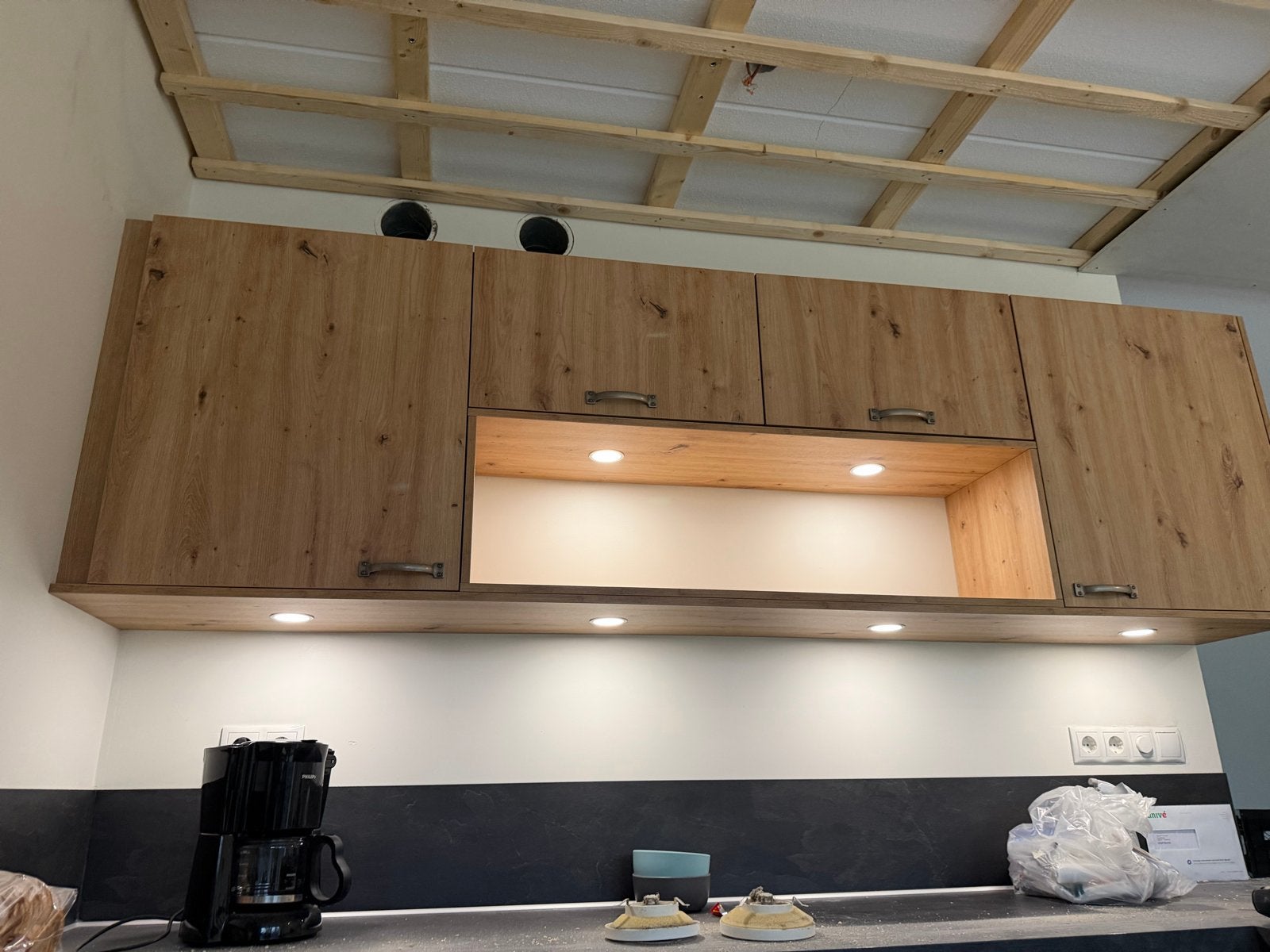 Bovenkasten keuken met verlichting, Huis en Inrichting, Ophalen, Bruin, Zo goed als nieuw, 200 cm of meer
