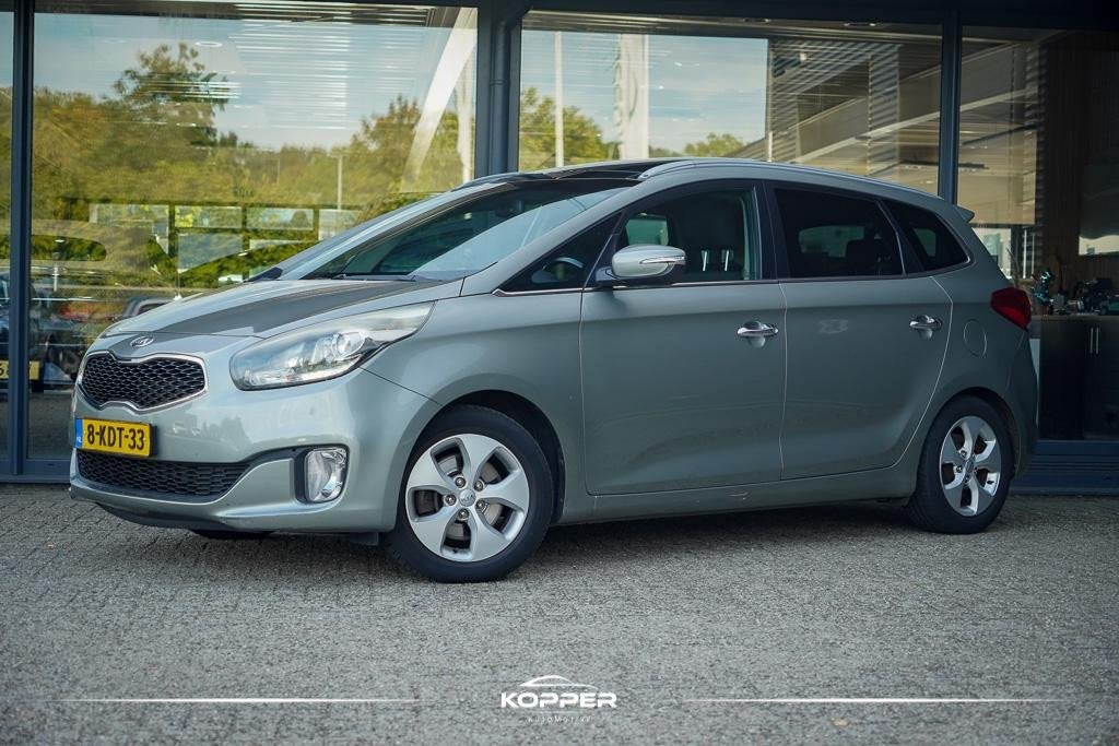 Kia Carens 1.6 GDi Business Pack / 7 Pers / Pano / Trekhaak, Auto's, Voorwielaandrijving, Euro 5, Gebruikt, 1591 cc
