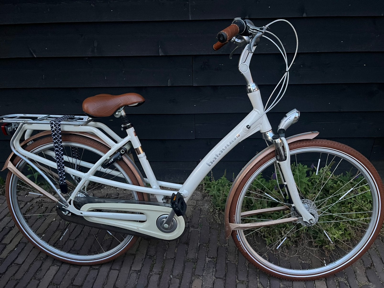 Leuke Batavus Mambo - crème wit - 28 inch framemaat 48, Fietsen en Brommers, Ophalen, Gebruikt, 47 tot 50 cm, Versnellingen