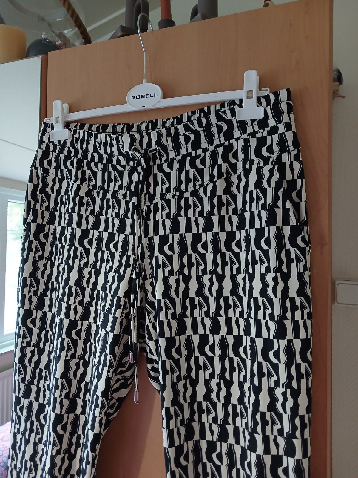 mooie broek stretch maat xl and co woman, Zwart, Maat 46/48 (XL) of groter, Ophalen of Verzenden, Zo goed als nieuw