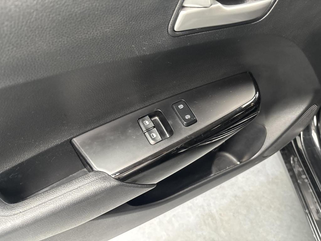 Kia Picanto 1.0 DPi ComfortLine, Stof, Gebruikt, 4 stoelen, Zwart