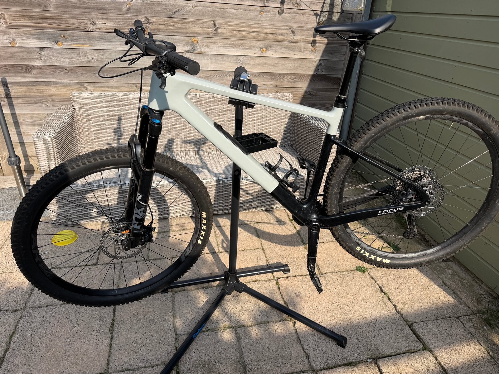 Focus Raven 8.8 MTB L | Heel veel extras |  | 300km | Garmin, Ophalen, Zo goed als nieuw, Meer dan 20 versnellingen, Overige merken