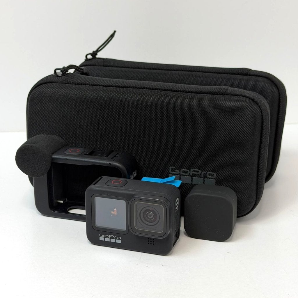 Foto 2 van GoPro Hero 9 Black + veel Accessoires | Nette staat