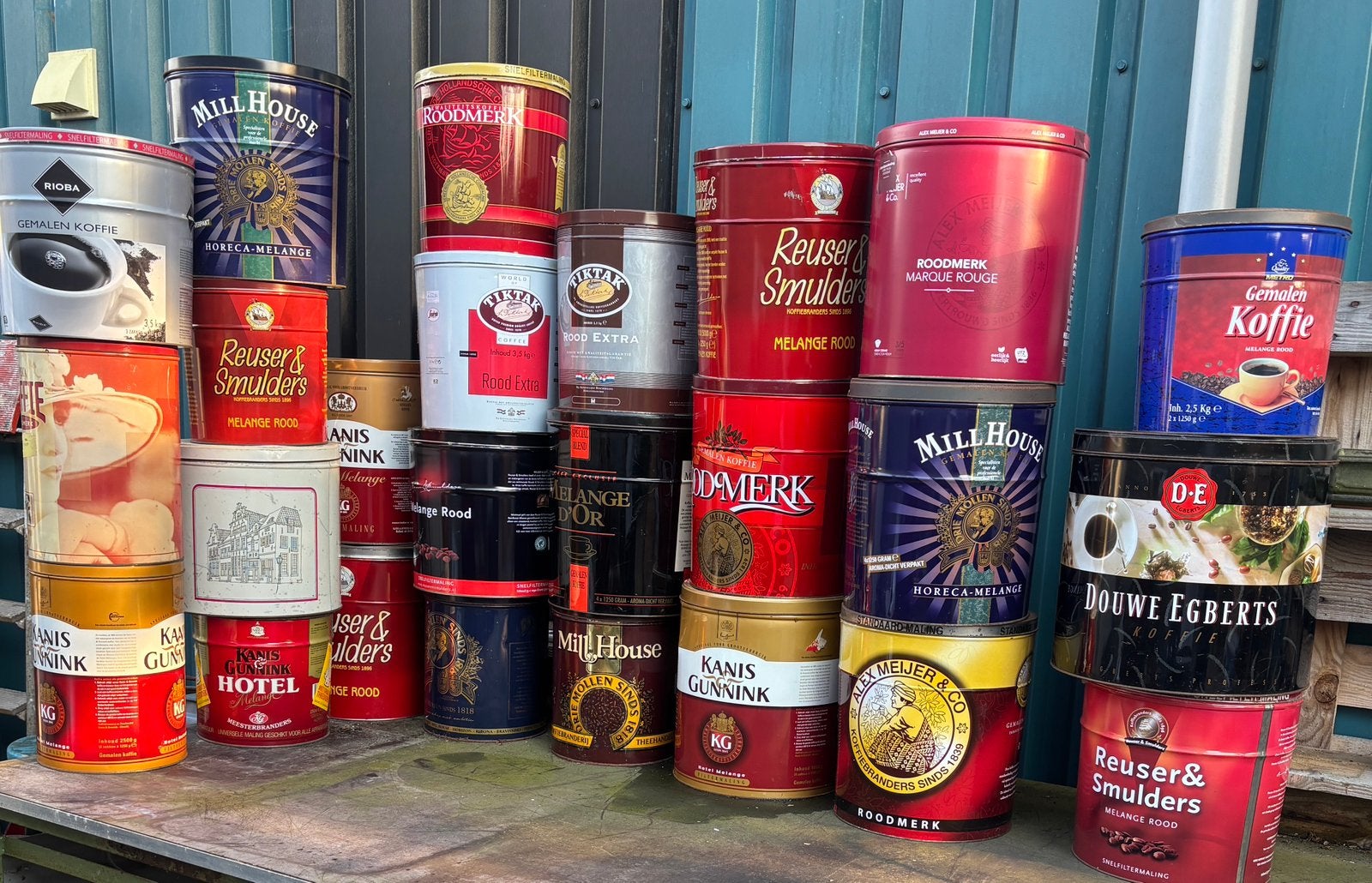 Koffie voorraad blikken, Ophalen, Gebruikt, Koffie, Douwe Egberts