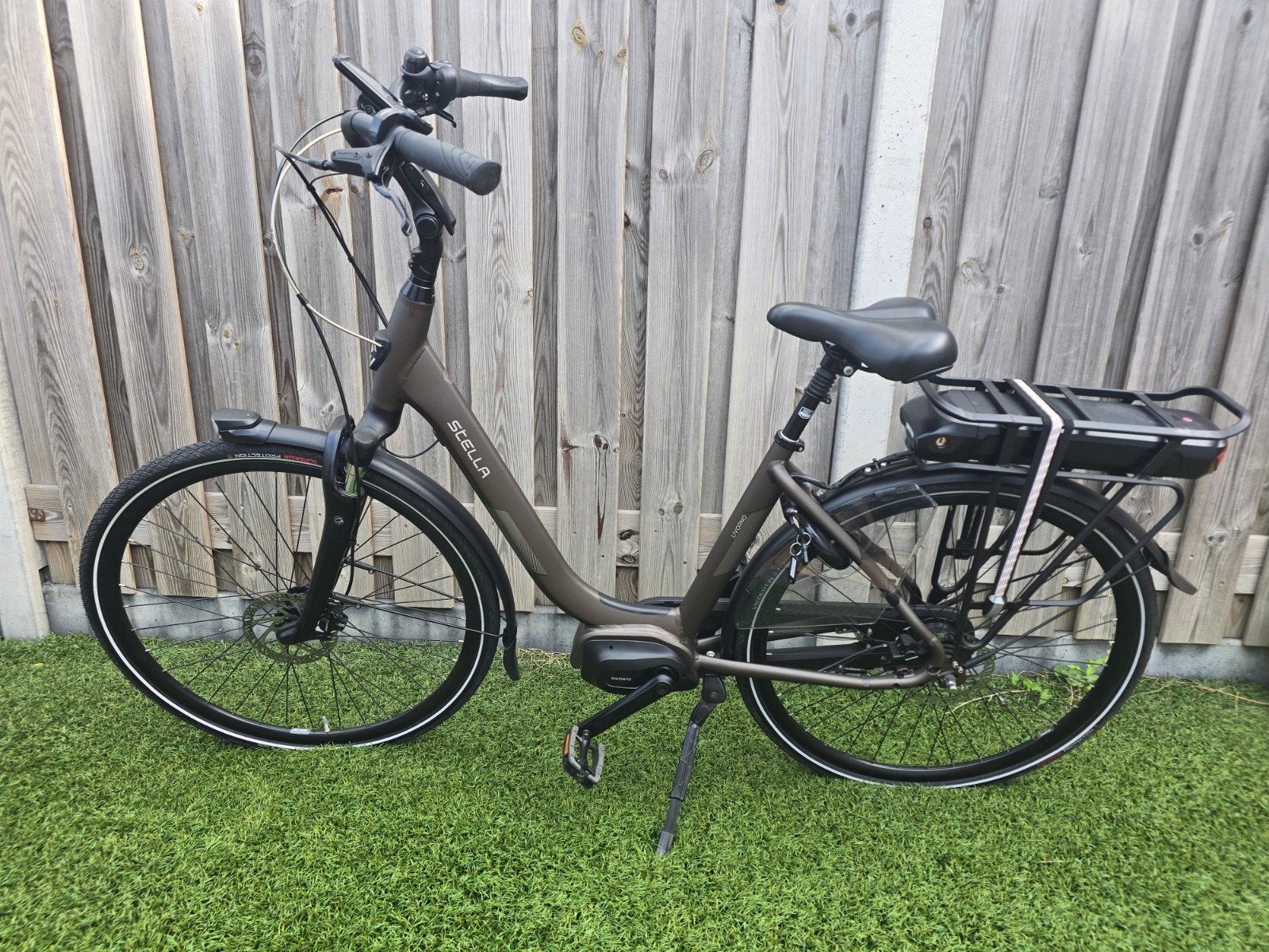 Prachtige Stella Livorno MDS Superior U S49 1392km 500W ZGAN
