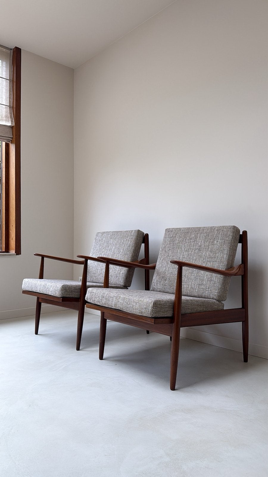 Twee vintage Deense teak houten fauteuils, Ophalen, Vintage, 75 tot 100 cm, Zo goed als nieuw