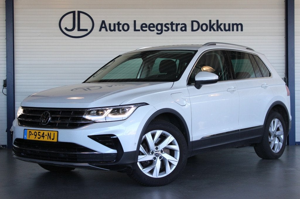 Volkswagen Tiguan 1.4 TSI eHybrid Business+ Trekhaak | Head-, Alcantara, Wit, Hybride Elektrisch/Benzine, 1711 kg