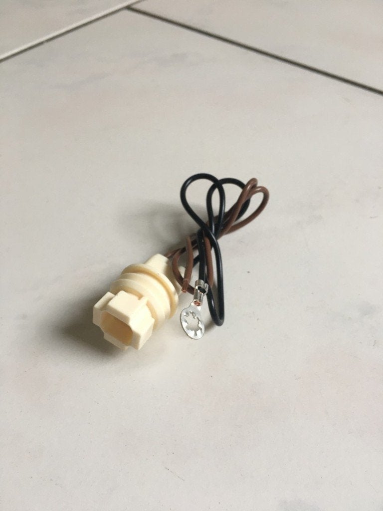 Te koop fitting knipperlicht zijkant Dodge w200 d200 b100, Ophalen of Verzenden