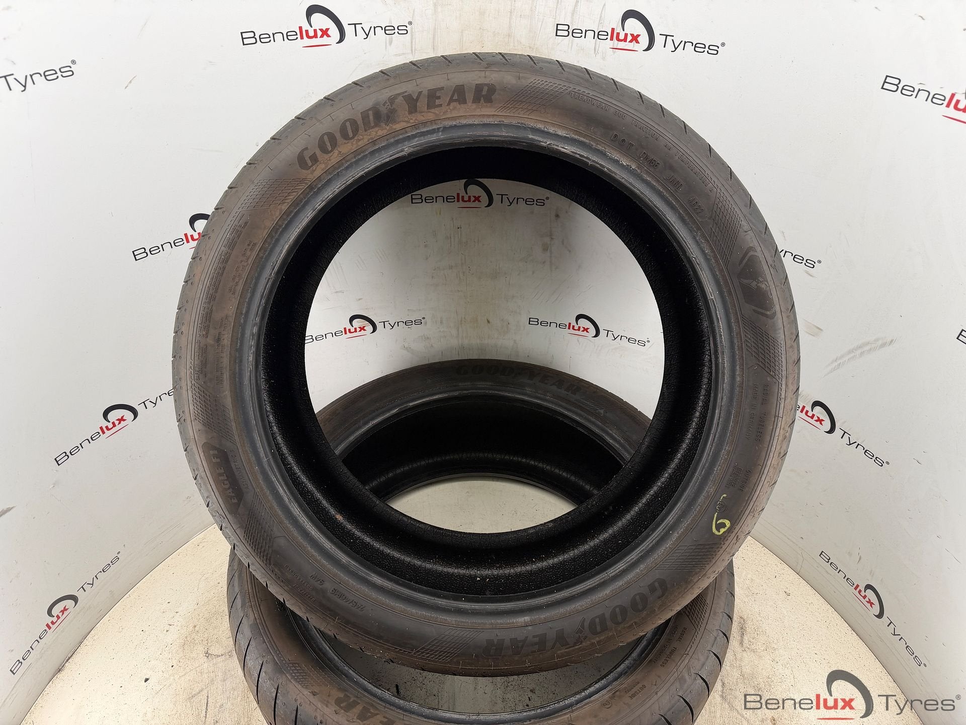 demo 245/40R19 94W Goodyear 245/40 R19 245/40/19 2454019, 19 inch, -, -, Ophalen of Verzenden
