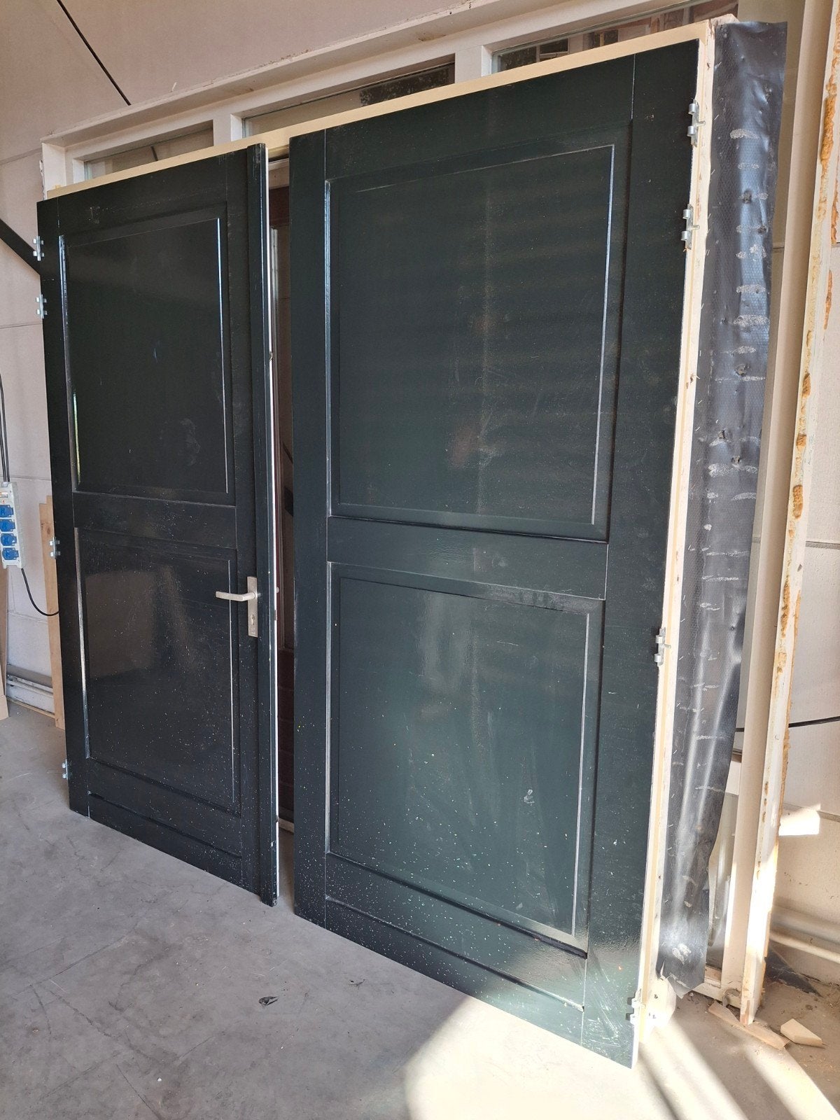 dubbele garage deuren. z.g.a.n., Gebruikt, 80 tot 100 cm, Ophalen of Verzenden, Buitendeur