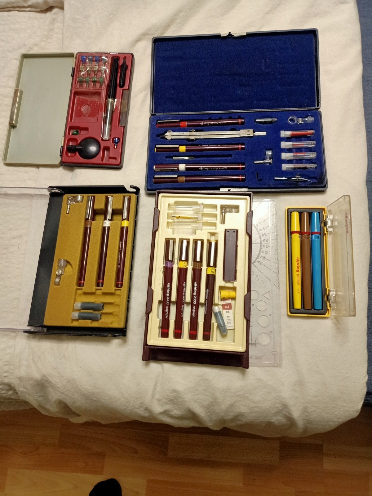 rotring en pelikan pennenset, Ophalen