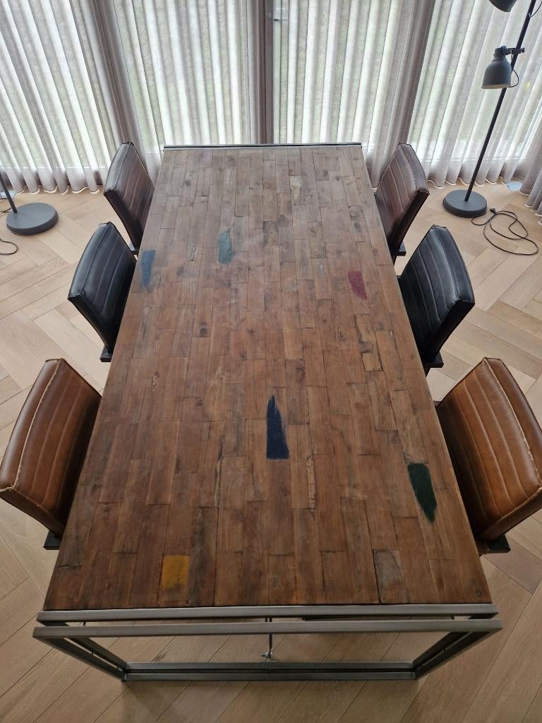 Meubelset: eettafel, 6 stoelen, tv meubel, kast, salontafel, Ophalen