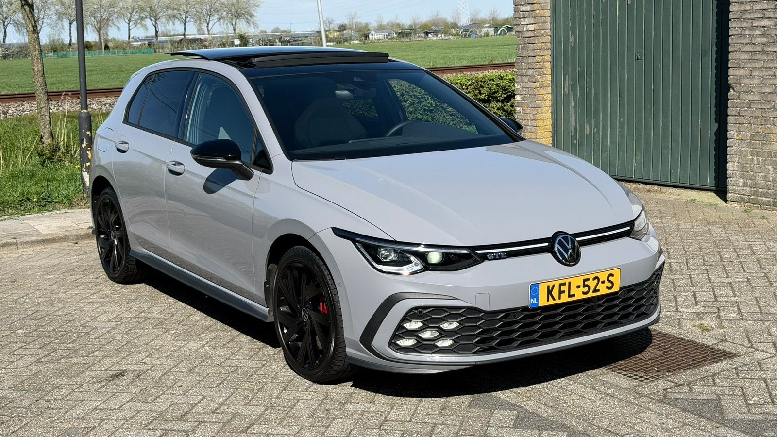 Volkswagen Golf 8 GTE 245pk BLCKSTYLE/PANO/LEER/MATRIX, Auto's, Volkswagen, 4 cilinders, Plug-in hybride, 1527 kg, 149 pk