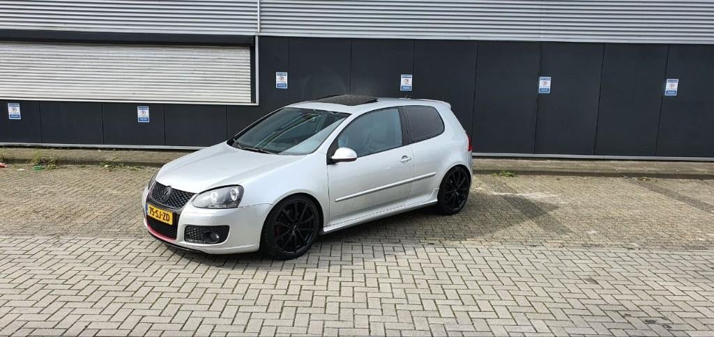 GTI DSG Zilver 3D (TOP staat! Nieuwe motor, onderstel ect), Auto's, Zwart, 4 cilinders, 1984 cc, Euro 4