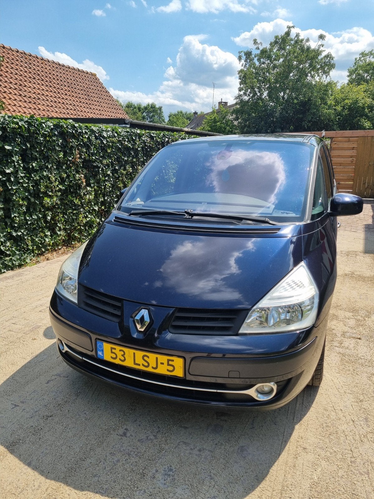 Renault Grand Espace 2.0t automaat, 1998 cc, 125 pk, Zwart, 4 cilinders