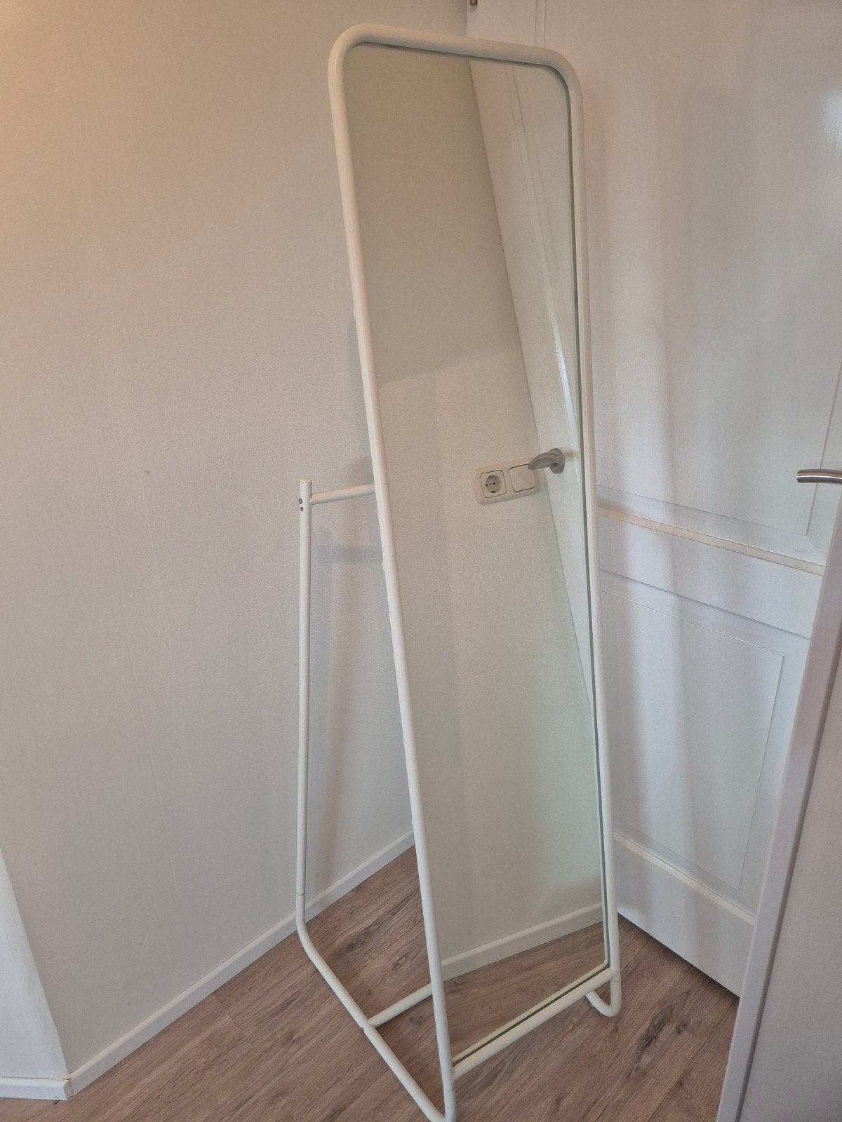 IKEA KNAPPER staande spiegel, Huis en Inrichting, Woonaccessoires | Spiegels, Ophalen, Rechthoekig, Minder dan 50 cm, 150 tot 200 cm